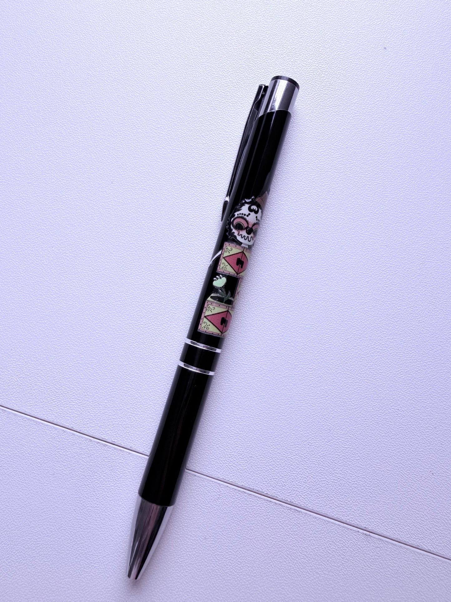 STYLO NOIR CIRCUS