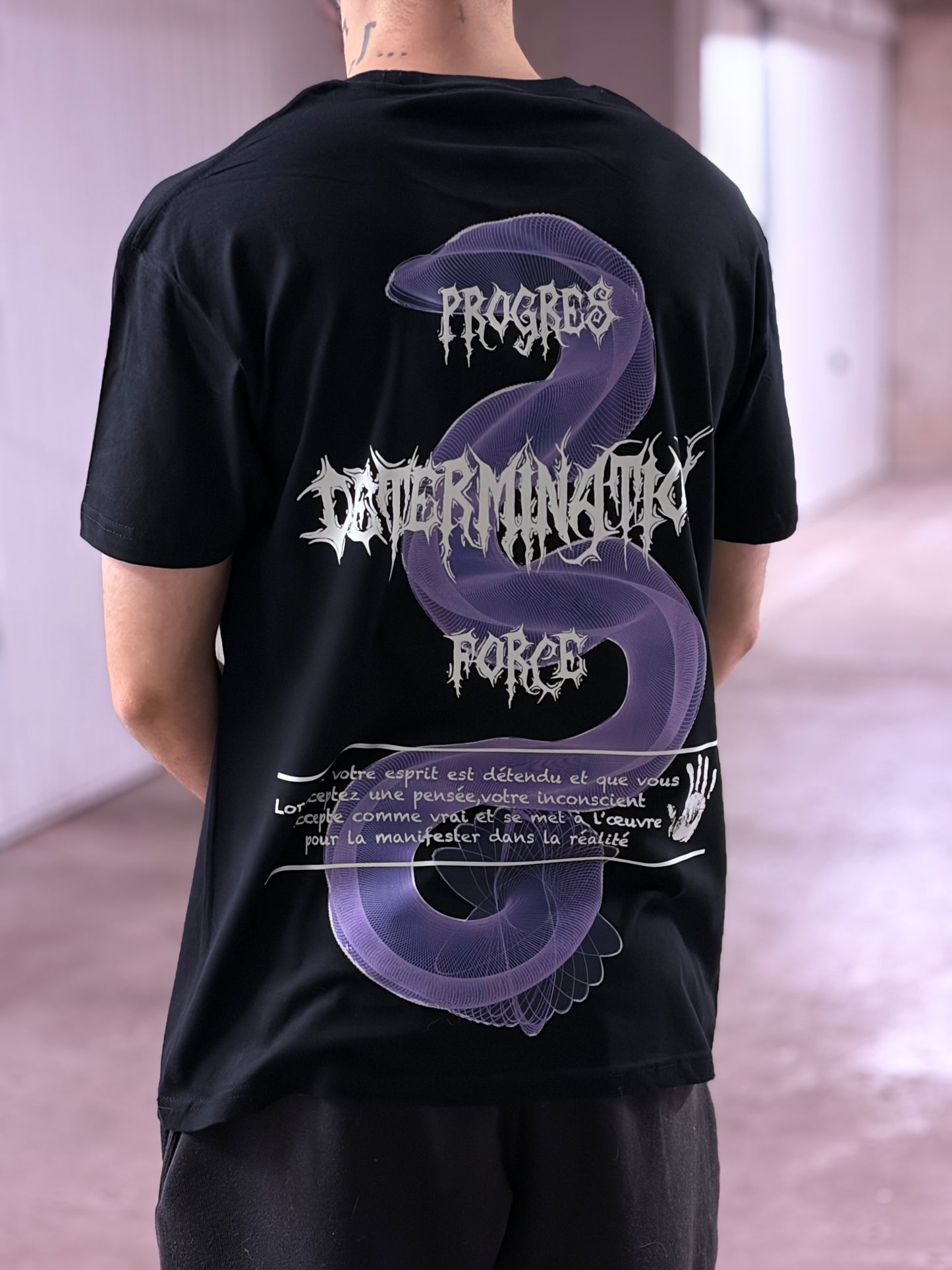 T-SHIRT NOIR : PROGRES, DETERMINATION, FORCE