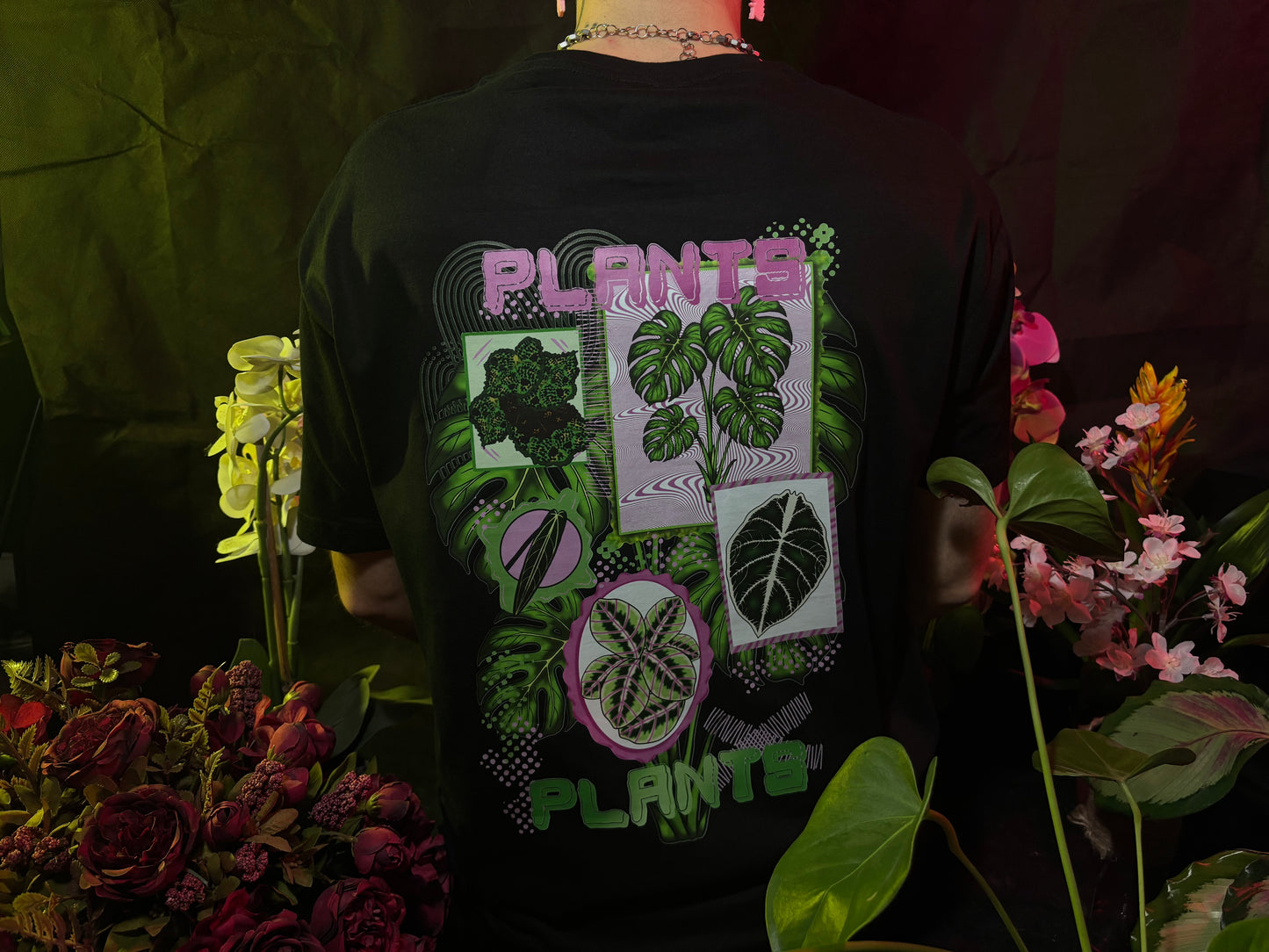 T-SHIRT NOIR PLANTS